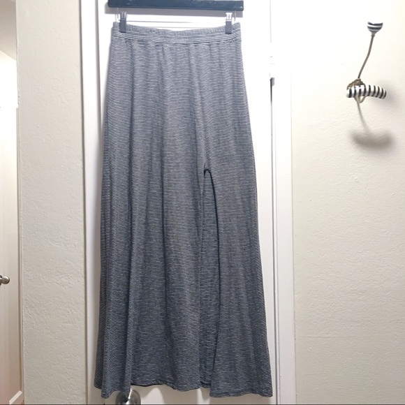 Striped split front maxi skirt - Picture 1 of 4